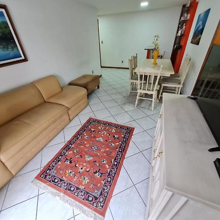 Apt Encantador Centro Guarapari, Completo, 50 M Da Praia Экстерьер фото